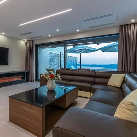 Lorena Stylish Sea View Цриквеница