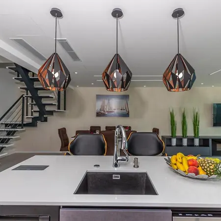Lorena Stylish Sea View Villa Crikvenica