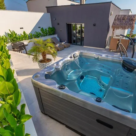 Lorena Stylish Sea View * Crikvenica