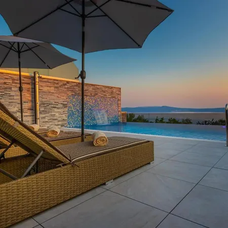 Lorena Stylish Sea View