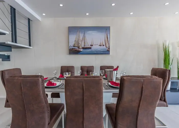 Βίλα Lorena Stylish Sea View *