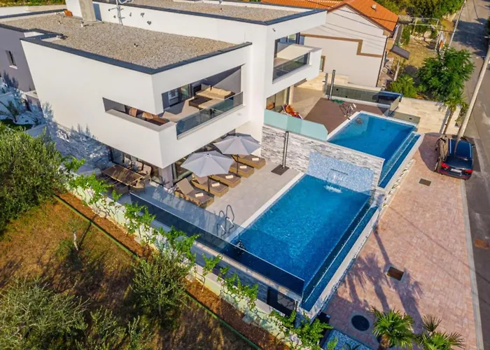 Lorena Stylish Sea View Crikvenica